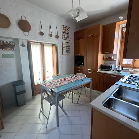 Apartment Classico Vista Fiume E Collina *